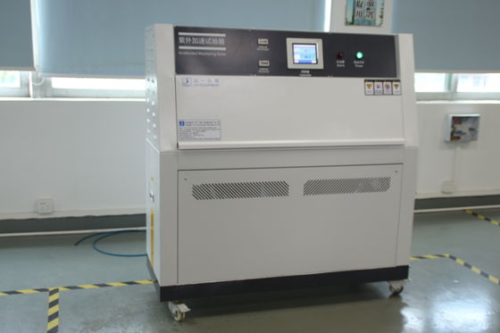 Τυποποιημένα UV φω'τα αιθουσών UVA340 UVB313 UVA351 δοκιμής διάβρωσης LIYI ISO4892