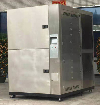 Το νερό LIYI δρόσισε τις αίθουσες 300L -65℃ θερμικού κλονισμού στο θερμικό εξοπλισμό δοκιμής +180 ℃